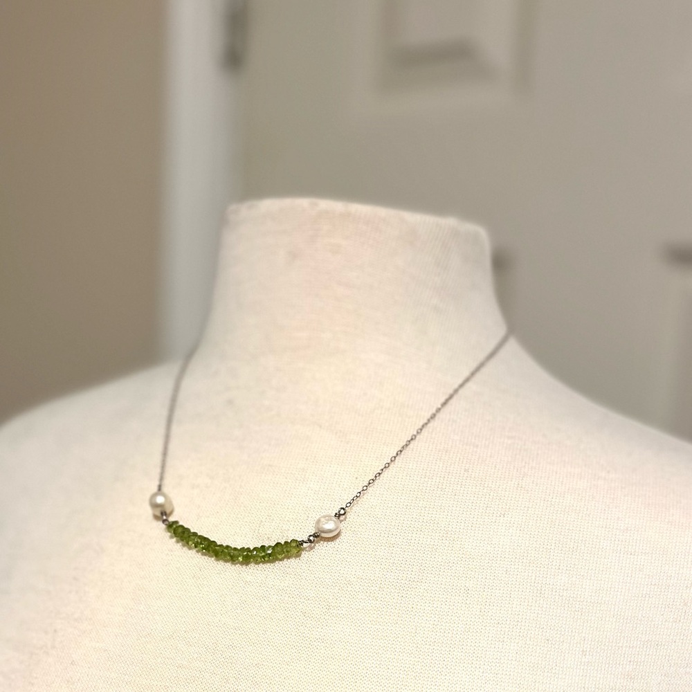 Elegant Peridot and Sterling Silver Necklace